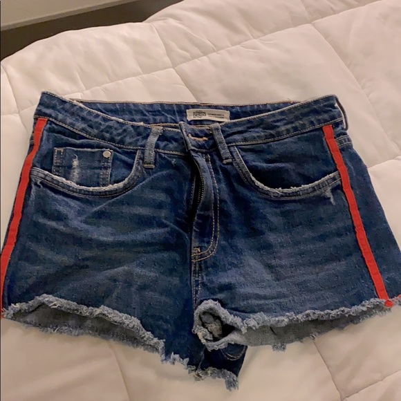 ✨✨ZARA SHORTS✨✨ - Picture 1 of 3